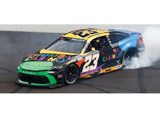 1:24 TOYOTA Camry XSE #23 Bubba Wallace *Chumba Casino*, various 2025 - W232523CHUDXU