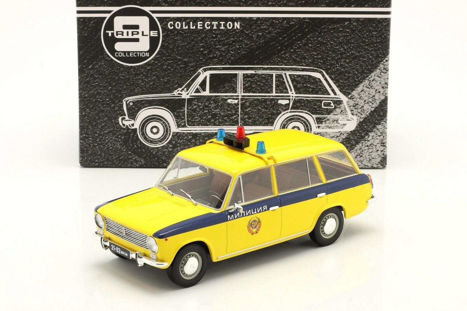 1:18 Волжский 2102 Жигули ГАИ Милиция СССР 1970 - T9-1800233
