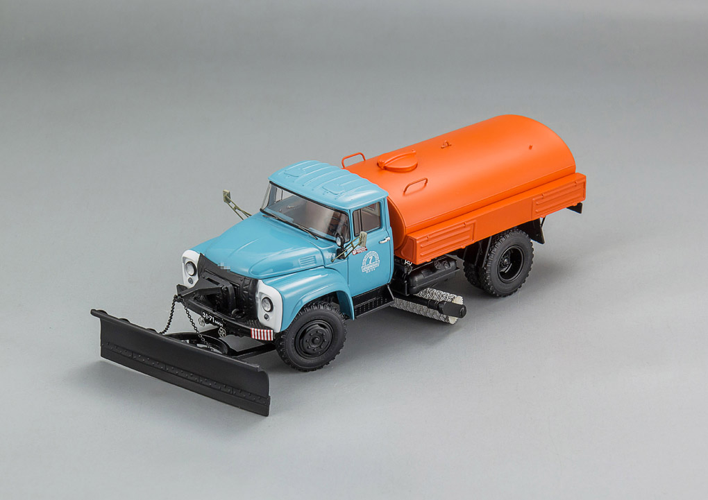 1:43 Автомобиль Поливомоечный ПМ-130Б - 1973 г. Москва, голубой / оранжевый - 113047