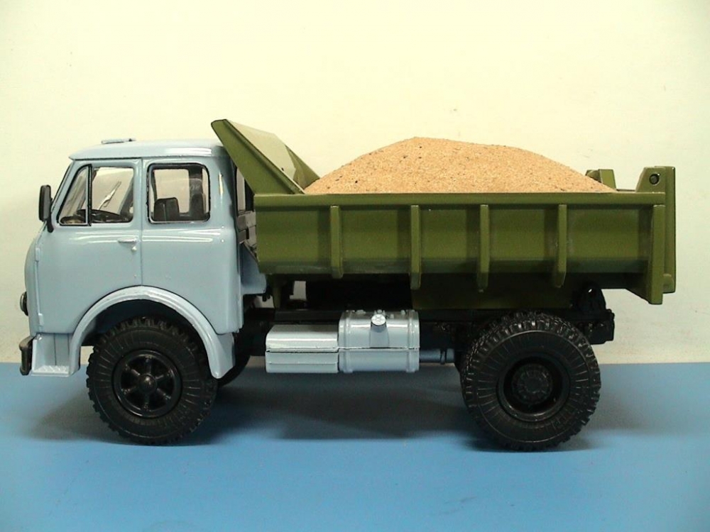 1:43 Груз в кузов Песок для Минский-503 НАП (кузов 74/49 мм.) - GK017