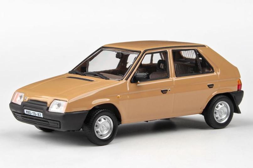 1:43 SKODA Favorit 136L (1988), brown - 708RD
