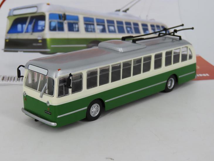 1:72 Pullman Serie 800, beige / green - kul192