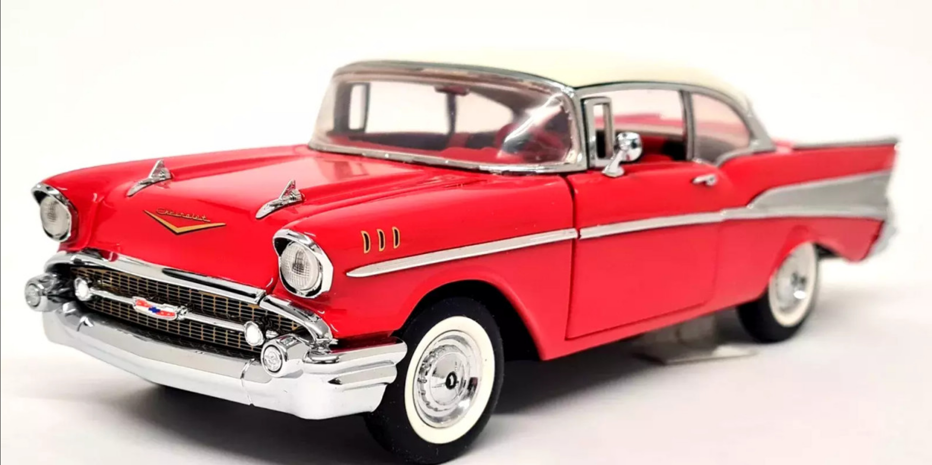 1:24 CHEVROLET Bel Air (1957), Red/White - 1156661191957