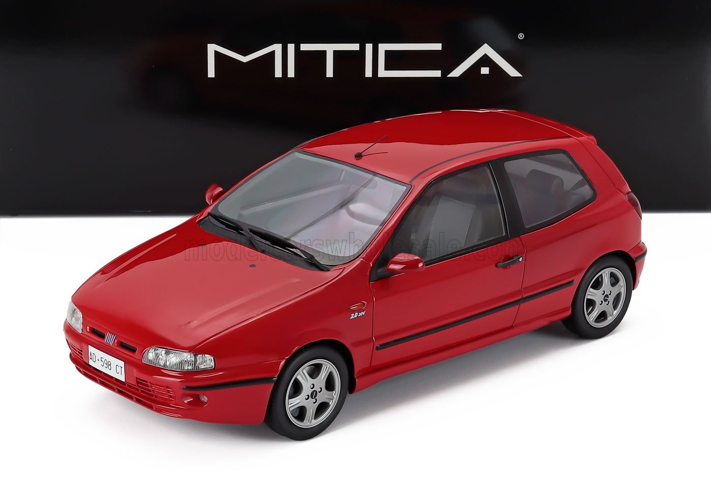 1:18 FIAT  Bravo HGT 2.0 20V (1995), red - 103030