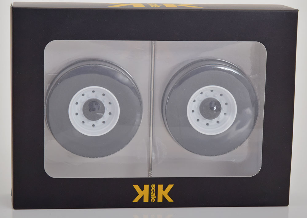 1:18 SONSTIGES Felgen und Reifen Set, white - RK18A007