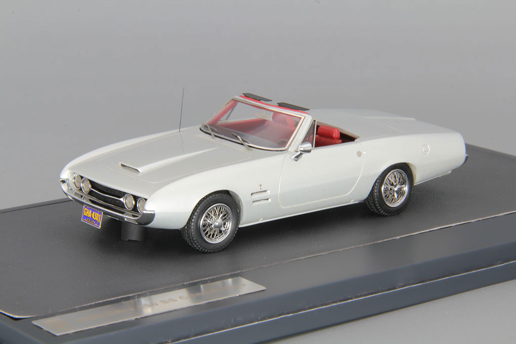 1:43 GHIA 450 SS Convertible (1967), silver metallic - MX10701-031
