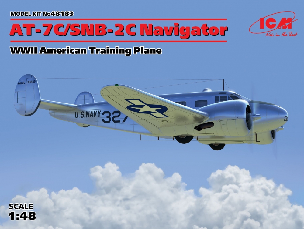 1:48 Сборная модель AT-7C/SNB-2C Navigator, WWII American Training Plane - 48183