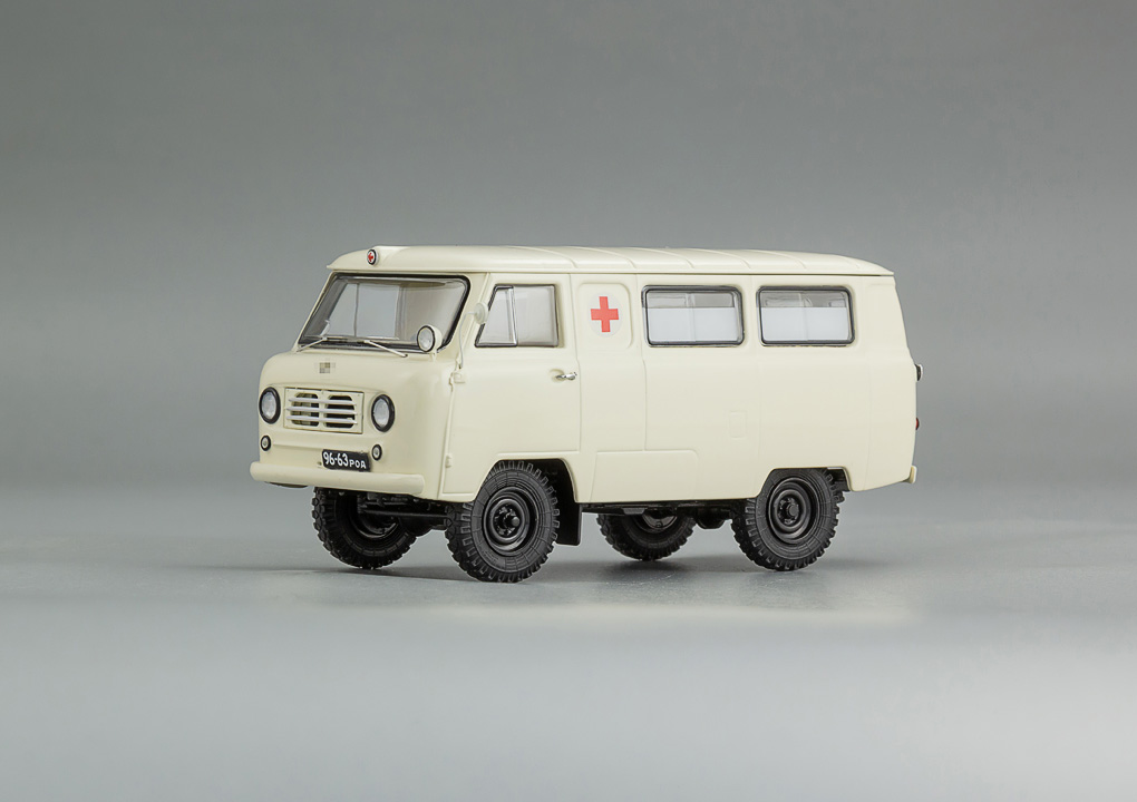 1:43 UAZ-450A «Скорая Медицинская Помощь» (интерьер гражданской скорой)  г. Москва - 1960 г - 145023
