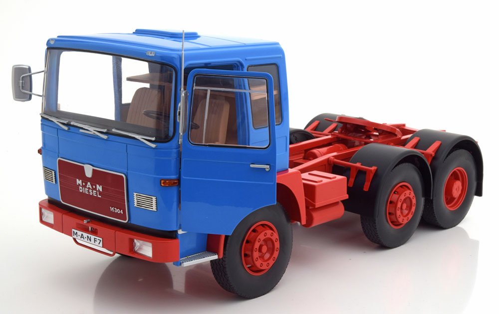 1:18 седельный тягач MAN 16304 (F7) 1972 Blue - RK180051