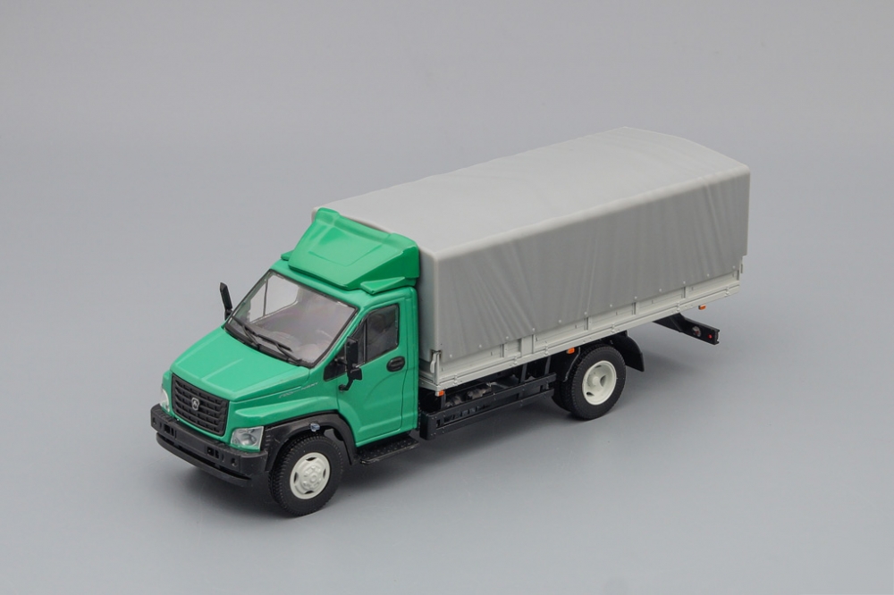 1:43 ГАЗон C41R33 бортовой (с тентом и обтекателем), зеленый / серый - H2431to