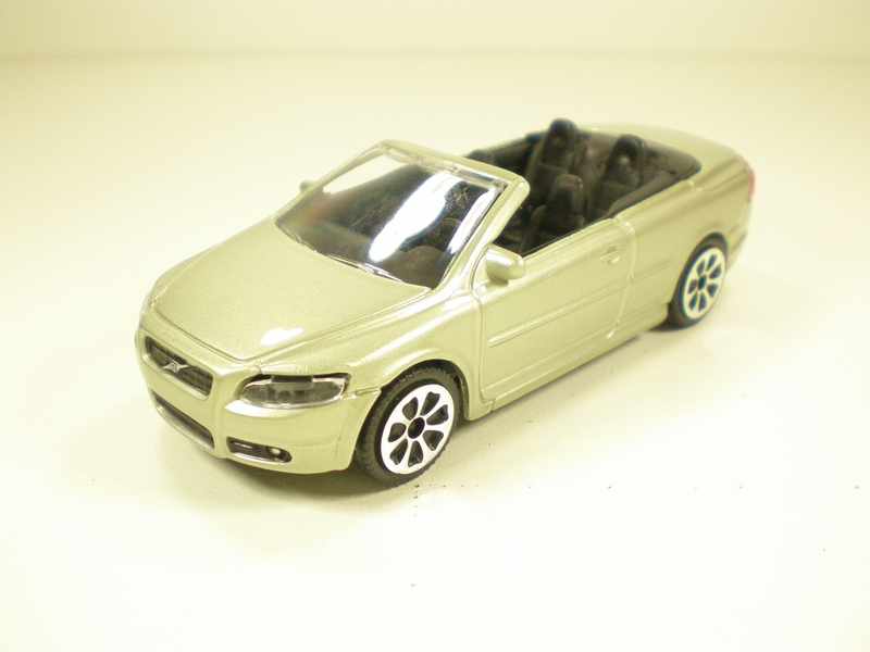 1:43 VOLVO C70 Coupe Cabriolet, silver beige - Hac05007