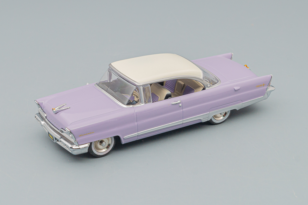 1:43 LINCOLN Premiere Coupe (1956), lavender - 43006B