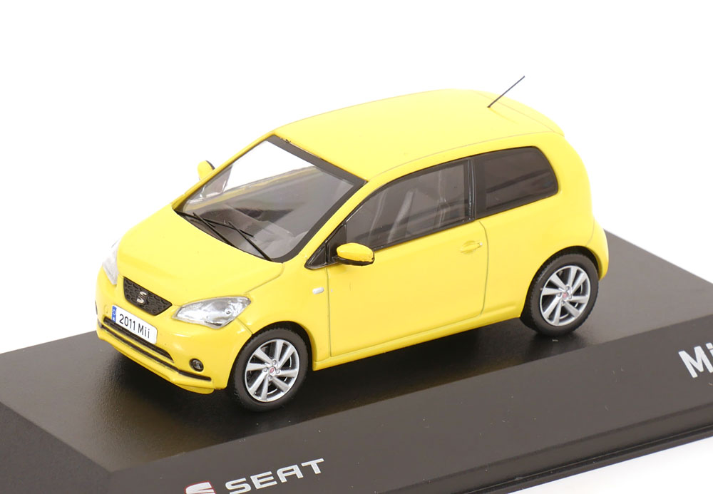 1:43 SEAT Mii (2013), yellow - 58483