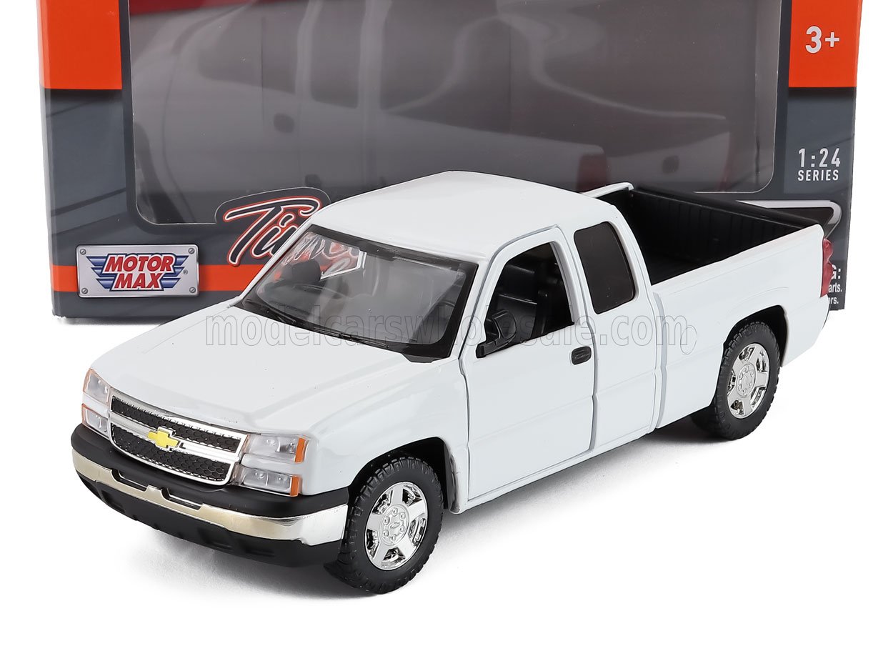 1:25 CHEVROLET Silverado 1500 Pick-up (2006), White - 79393W