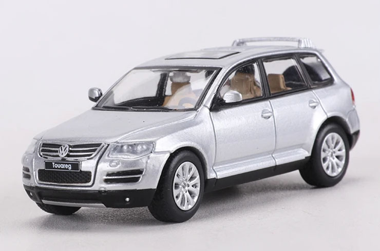 1:64 VOLKSWAGEN Touareg Typ 7L with ST (2007), silver - LL-048-208