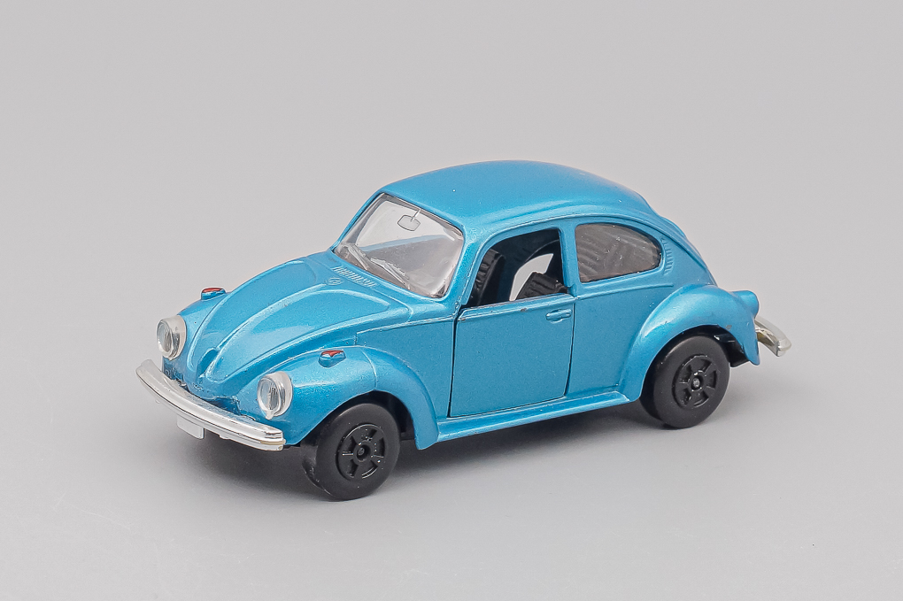 1:43 VOLKSWAGEN 1300L, blue - EL55-X1