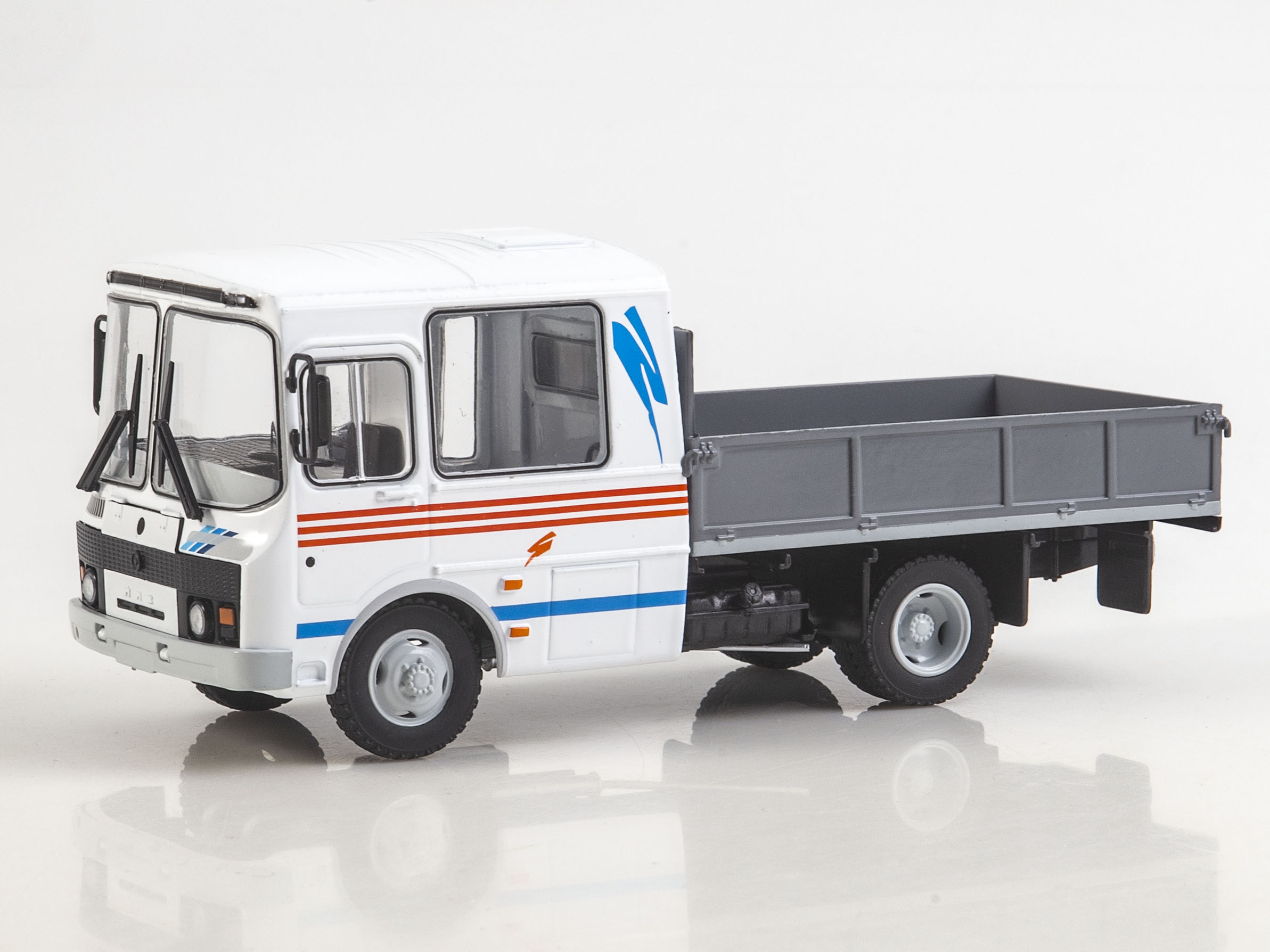 1:43 Павловский-3205-30К, Наши автобусы Спецвыпуск 18 - SNA18