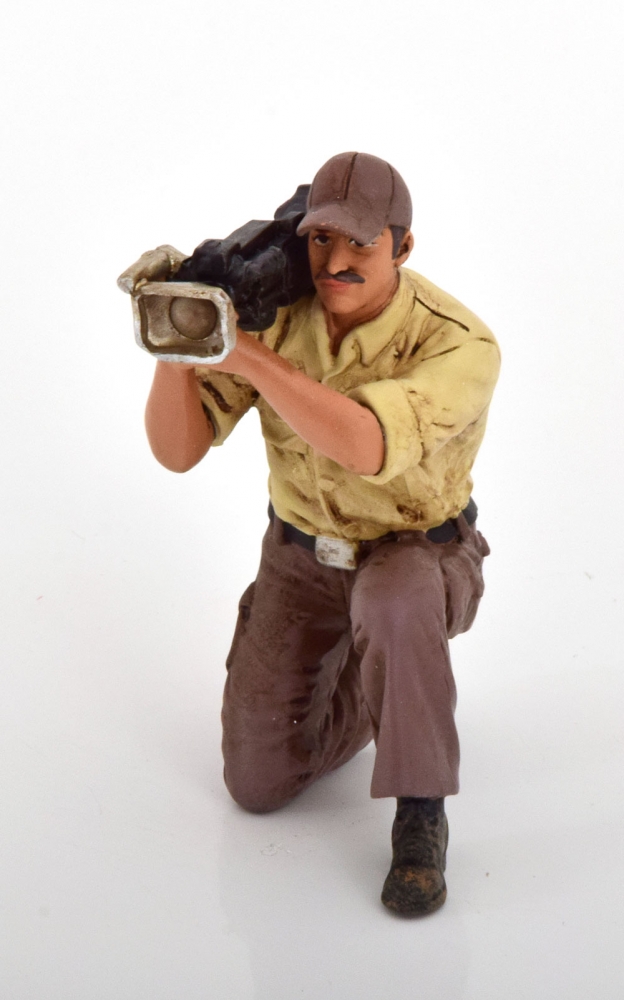 1:18 FIGUR Mechanic Camel Trophy #7 - AD18017