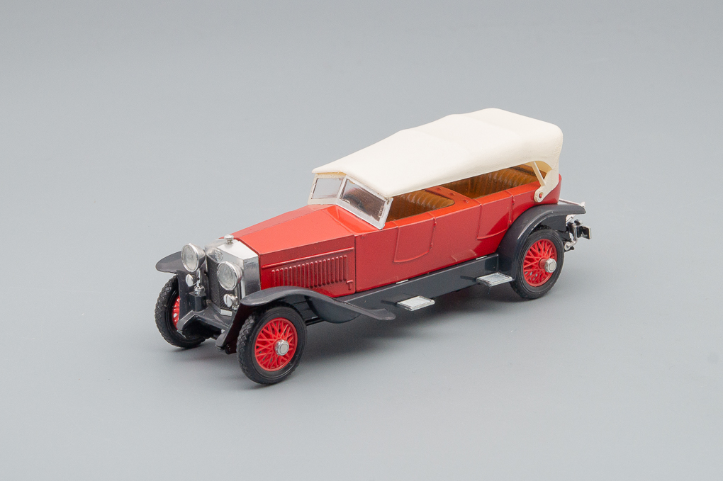 1:43 FIAT Tipo 519 S (1926-1929), red / black / ivory - RIO57-X1