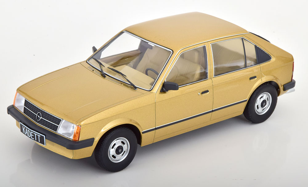 1:18 OPEL Kadett D (1984), golden-metallic - T9-1800422