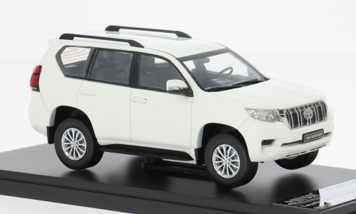 1:43 TOYOTA Land Cruiser Prado (2018), white - 29410