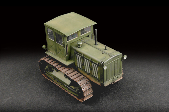 1:72 Сборная модель Тягач  Russian ChTZ S-65 Tractor with Cab - 07111