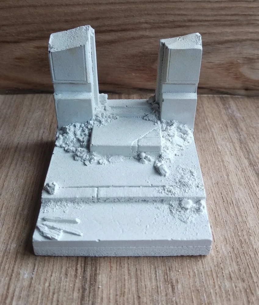 1:35 Фрагмент тротуара с уличным входом (не окрашен) - П09