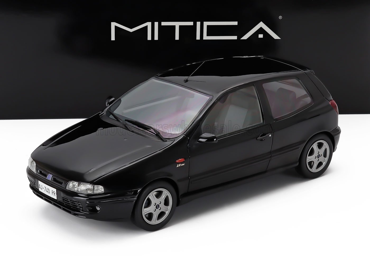 1:18 FIAT Bravo HGT 2.0 20V (1995), black - 103032