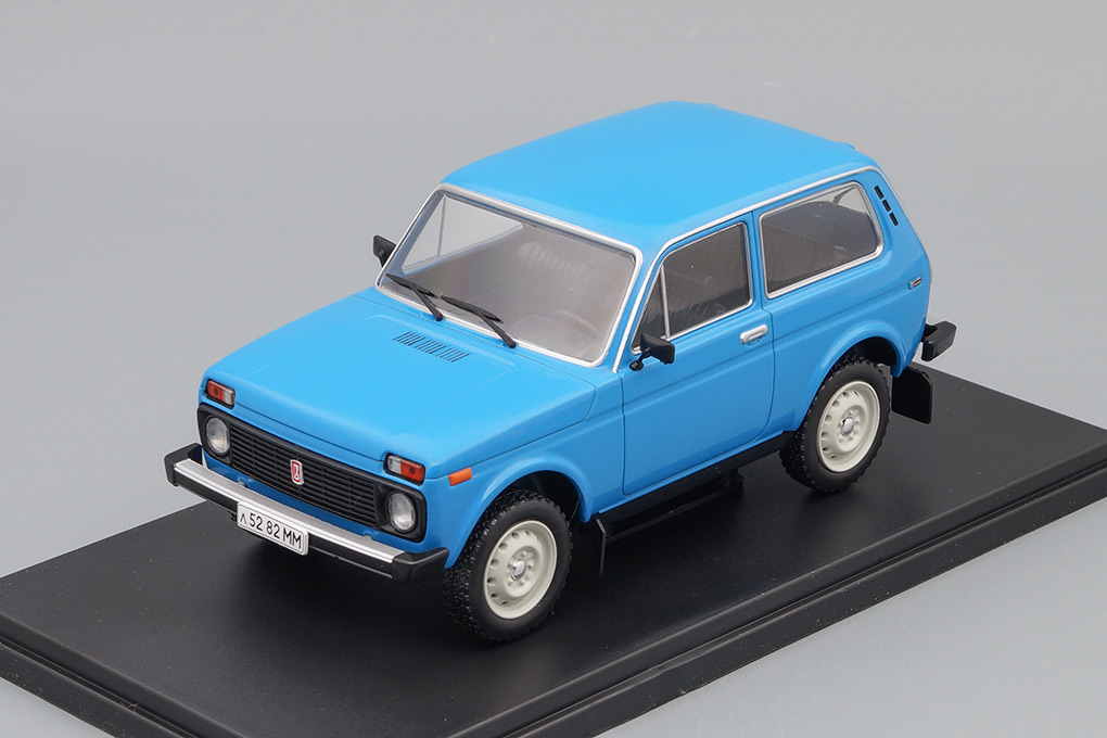 1:24 (Б/У) ВАЗ-21211, Легендарные Советские Автомобили 76 - LSA076-X1