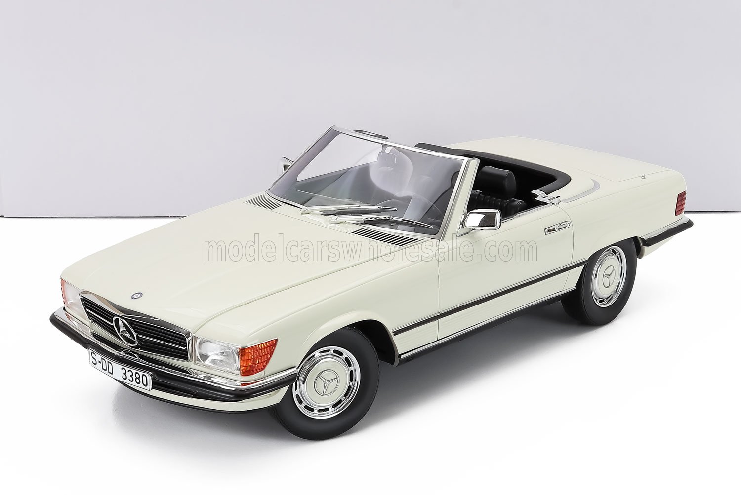 1:12 MERCEDES-BENZ Sl-class 380sl (r107) (1983), Classic White - 1302013