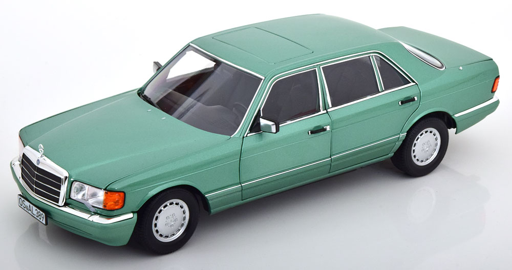 1:18 MERCEDES-BENZ 560 SEL W126 (1991), light green-metallic - 183469