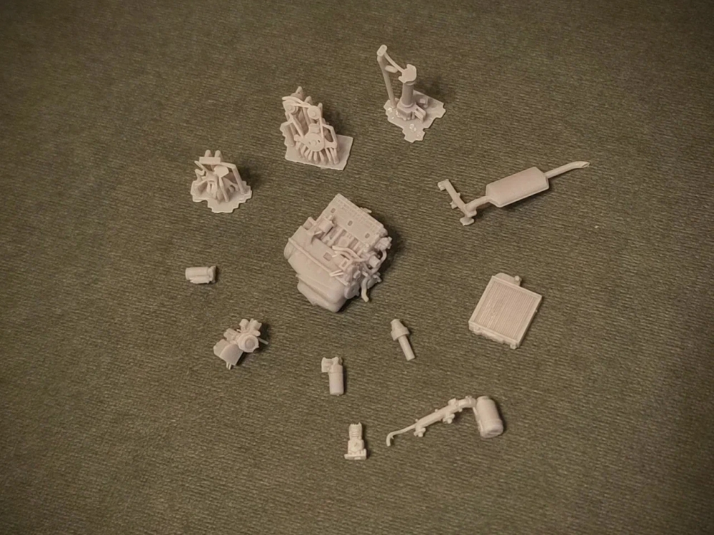 1:43 Тракторный двигатель Д240 - sfs2143