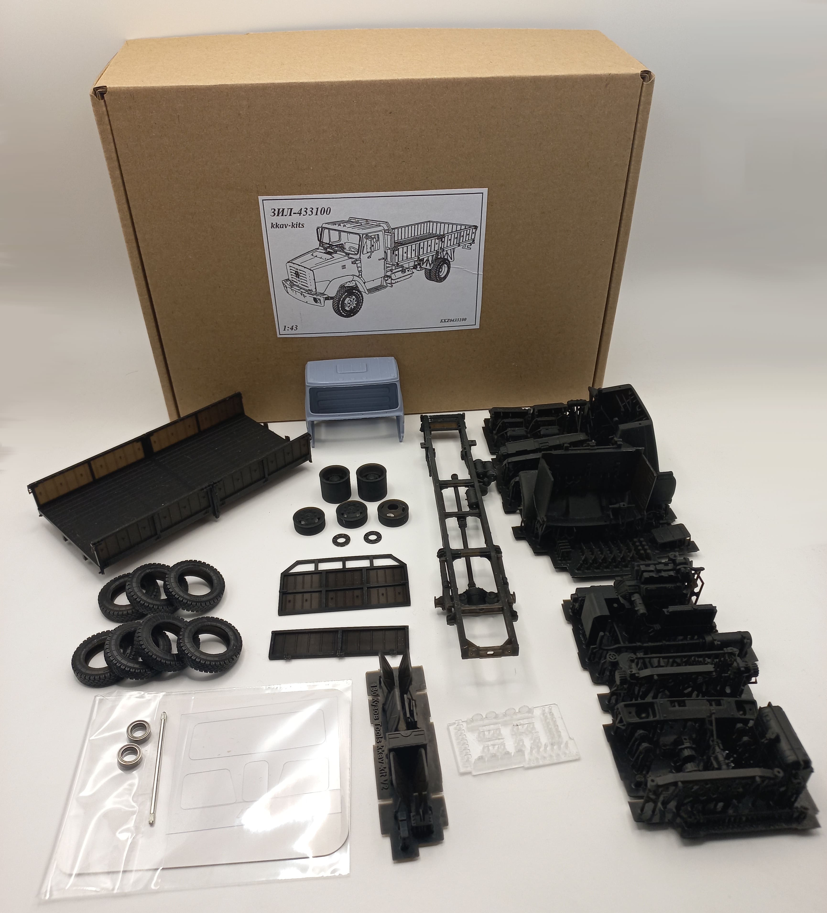 1:43 Сборная модель ЗИЛ-433100 бортовой - KKZ0433100