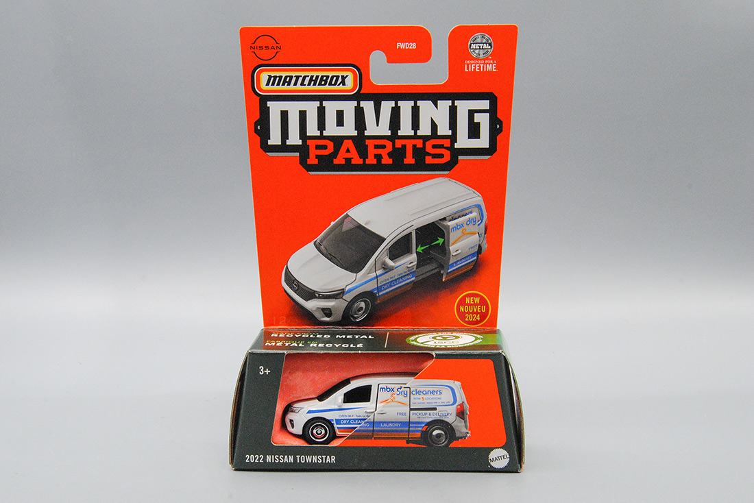 1:64 NISSAN Townstar (2022), white - HVM91