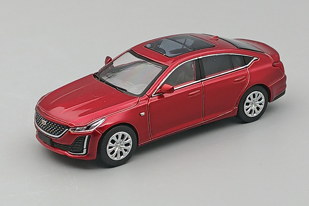 1:64 CADILLAC CT5 (2019), red - CD1105