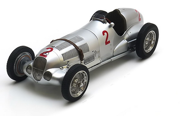 1:18 MERCEDES-BENZ W125 GP Donington 1937 #2 Lang Limited Edition 1000 pcs. - M-114