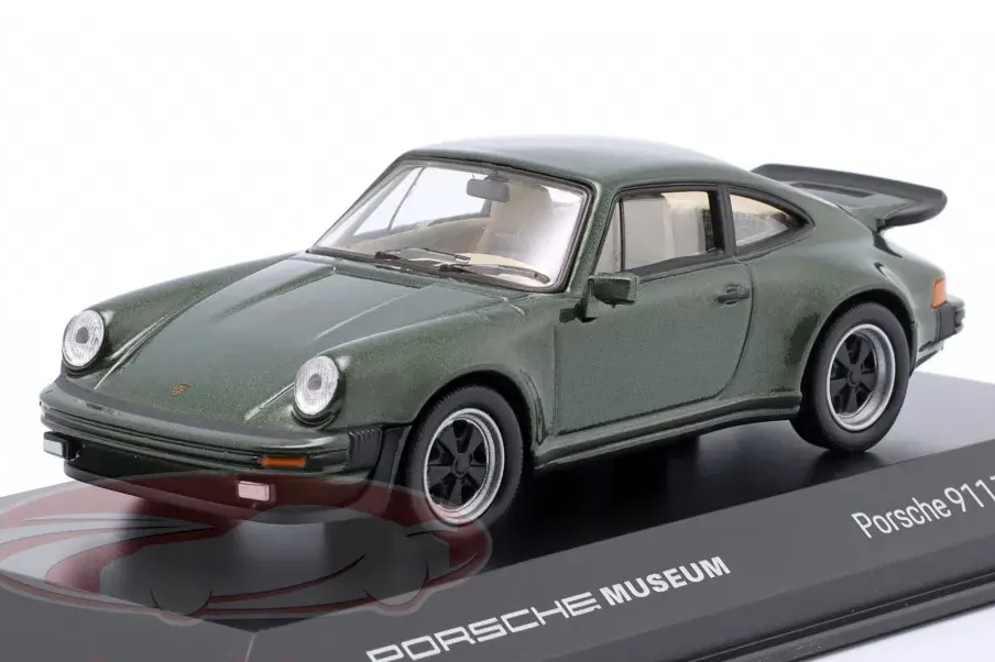 1:43 PORSCHE 911 Turbo 3.0 (1975), oak green / black Tires - MAP01993024
