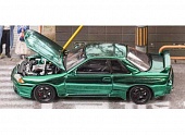 1:64 Nissan GTR-R32 full carbon with opening hood, green - FH012