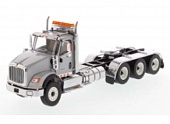 1:50 INTERNATIONAL HX620 Tridem Tractor, silver - 71011