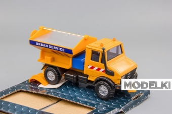 1:50 MERCEDES-BENZ Unimog, коммунальный пескоразбрасыватель, оранжевый - crc331