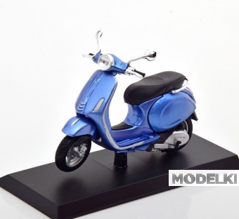 1:18 PIAGGIO Vespa Primavera 150, blue - AWW003