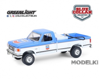 1:64 FORD F-250 XL пикап с топливной цистерной 'Chevron' (1991), Light Blue/Blue - 35300D