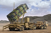 1:35 Сборная модель Ракетная установка  ЗРК 'Пэтриот' (MIM-104F) с ЗУР PAC-3 и тягачом М983 HEMTT - 01037