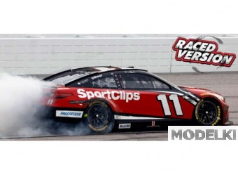 1:64 Toyota Camry XSE #11 Denny Hamlin *SportClips*, black/red 2025 - W112565SCTDHL
