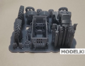 1:72 Сборная модель Трактор ЮМЗ-6КМ - am72031010