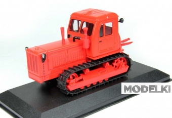 1:43 Т-4А, Тракторы 17, красный - TRC017