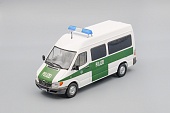 1:43 MERCEDES-BENZ Sprinter Полиция ФРГ - OF205