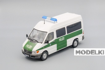 1:43 MERCEDES-BENZ Sprinter Полиция ФРГ - OF205
