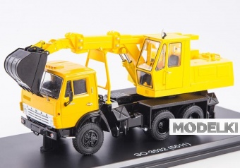 1:43 Экскаватор ЭО-3532 (5511), оранжевый / желтый - SSM1531