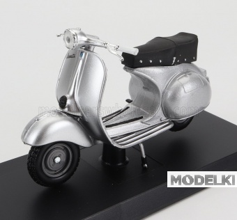 1:18 PIAGGIO Vespa 150 Gs (1955), silver - ALA1009